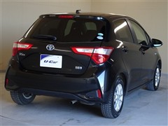 ヴィッツ ハイブリッド F