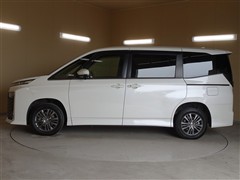 ヴォクシー ハイブリッド S-Z