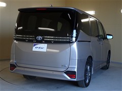 ヴォクシー ハイブリッド S-Z