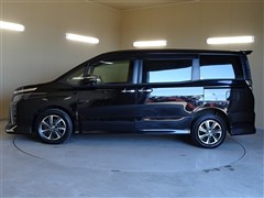 ヴォクシー ZS キラメキ3