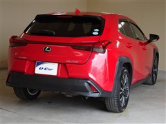 UX250h バージョンL