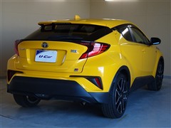 C-HR S GRスポーツ
