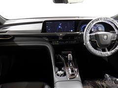 クラウン スポーツ Z