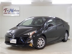 プリウス S セーフティプラス