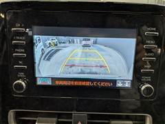 アクア X