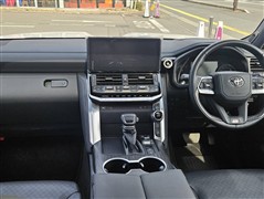 ランドクルーザー GR スポーツ