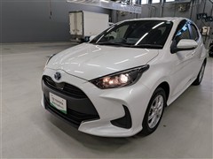 トヨタ ヤリス ハイブリッド X