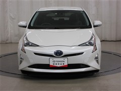 プリウス Aプレミアムツーリング4