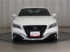 クラウン RS