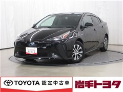 トヨタ プリウス A 4WD
