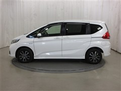 フリード+ HV Gホンダセンシ4W