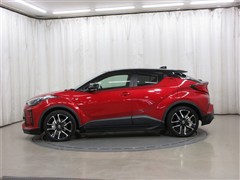 C-HR S-T GRスポーツ 4WD