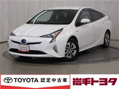 プリウス A 4WD