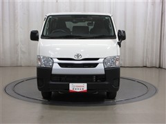 ハイエースV デラックス 4WD