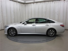 クラウンHV G FOUR