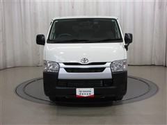 ハイエースV DX 4WD