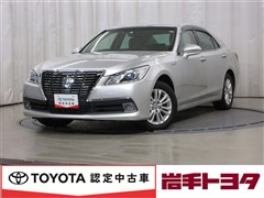 トヨタ クラウンHV ロイヤルサルーンFOUR