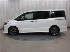 ヴォクシー ZS キラメキ3 4WD