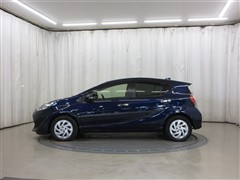 アクア S スタイルブラック