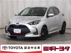トヨタ ヤリス HV X 4WD