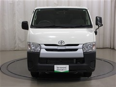 ハイエースV DX 4WD