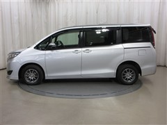ノア X 4WD