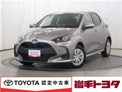トヨタ ヤリス HV X 4WD