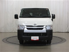 ハイエースV DX 4WD