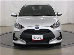 ヤリスHV X 4WD