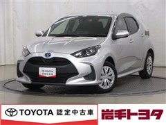 トヨタ ヤリス HV X 4WD