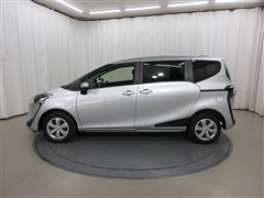 シエンタ X 4WD