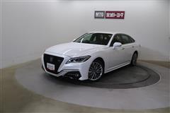 クラウン RS