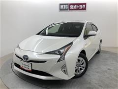 プリウス S セーフティプラス