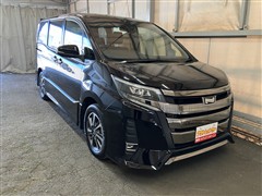 トヨタ　ノア SI