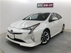 プリウス A ツーリングセレクション