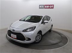 トヨタ アクア G