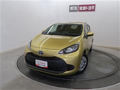 トヨタ アクア X