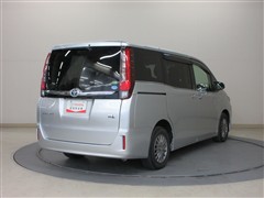 エスクァイアHEV XI