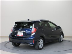 アクア S スタイルブラック