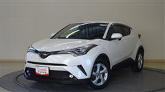 トヨタ C-HR S-T LED PKG 4WD