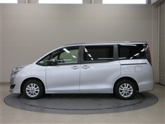 ノア ハイブリッド X