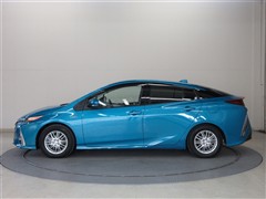 プリウスPHEV S