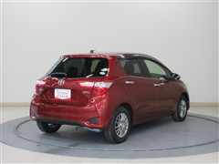 ヴィッツ ジュエラ