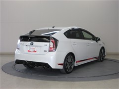 プリウス SツーリングG`s