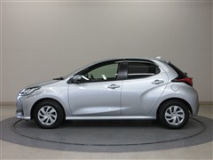 ヤリス ハイブリッド G