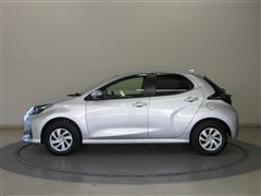ヤリス X 4WD