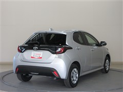 ヤリス X 4WD