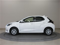 ヤリス X 4WD