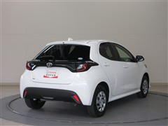 ヤリス X 4WD