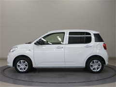 パッソ X 4WD
